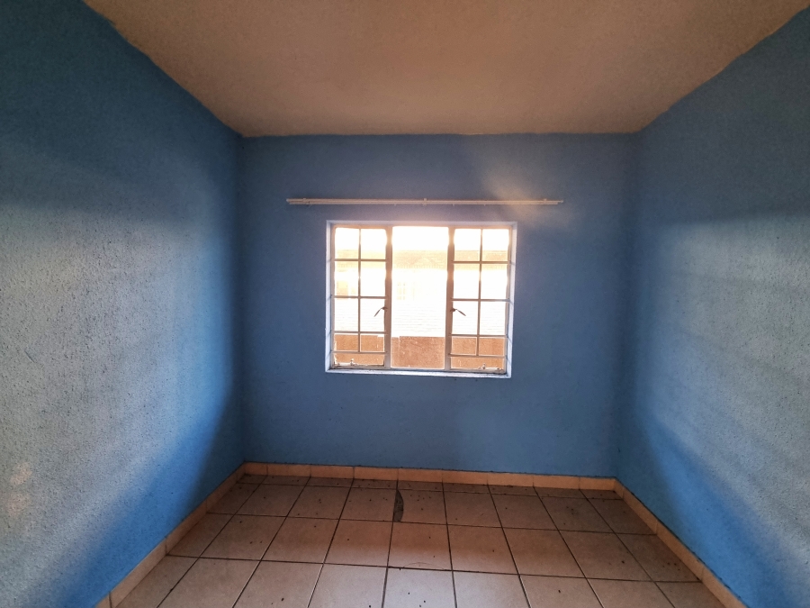 1 Bedroom Property for Sale in Lower Bo-dorp North West